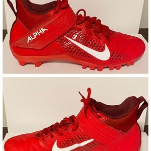 Men’s Nike football cleats, size 9.5